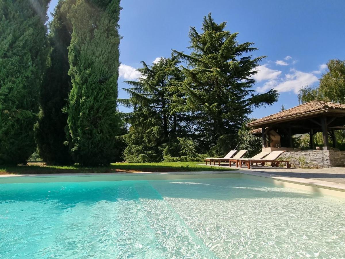 Agriturismo Di Charme Erbadoro 알비토 외부 사진