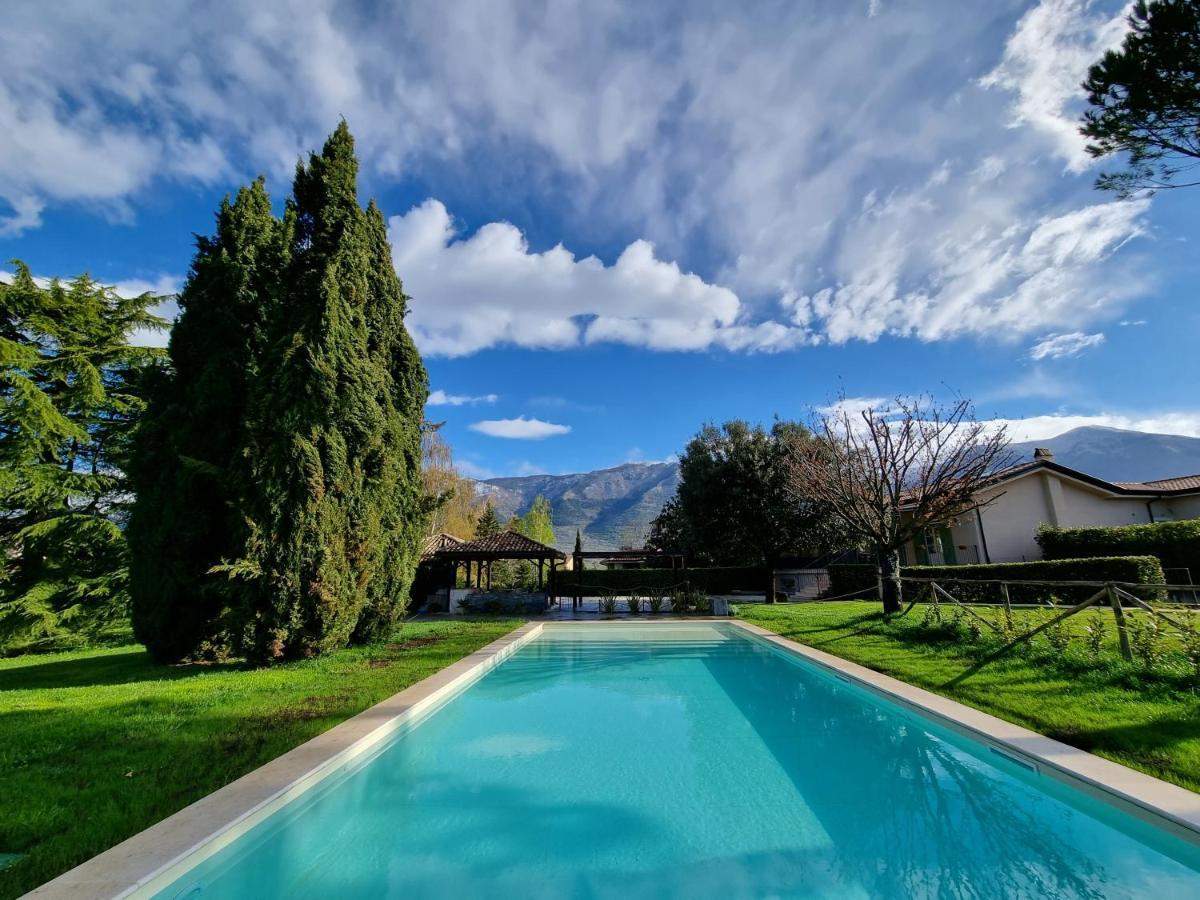 Agriturismo Di Charme Erbadoro 알비토 외부 사진
