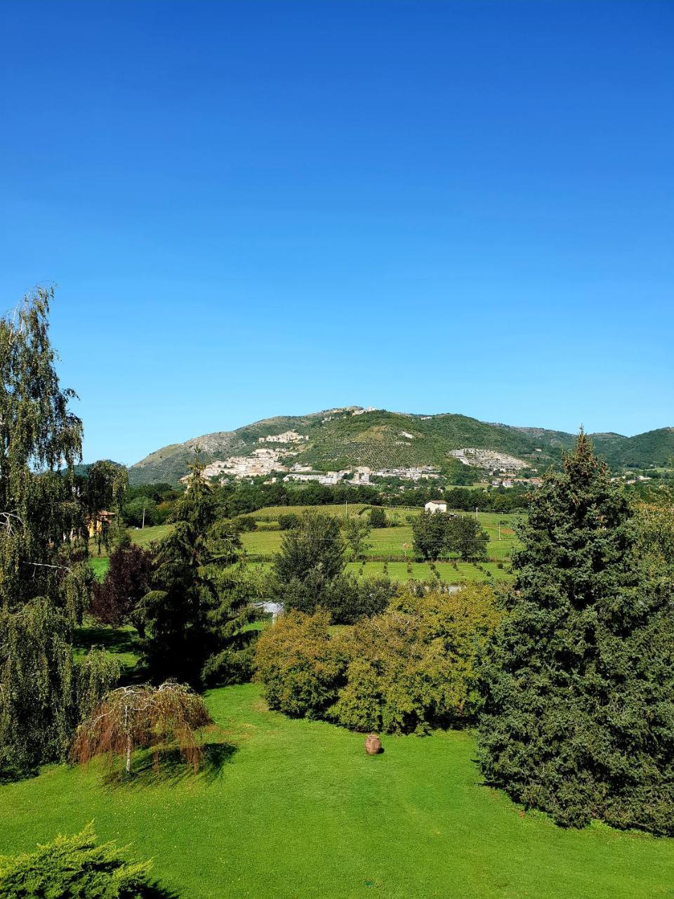 Agriturismo Di Charme Erbadoro 알비토 외부 사진
