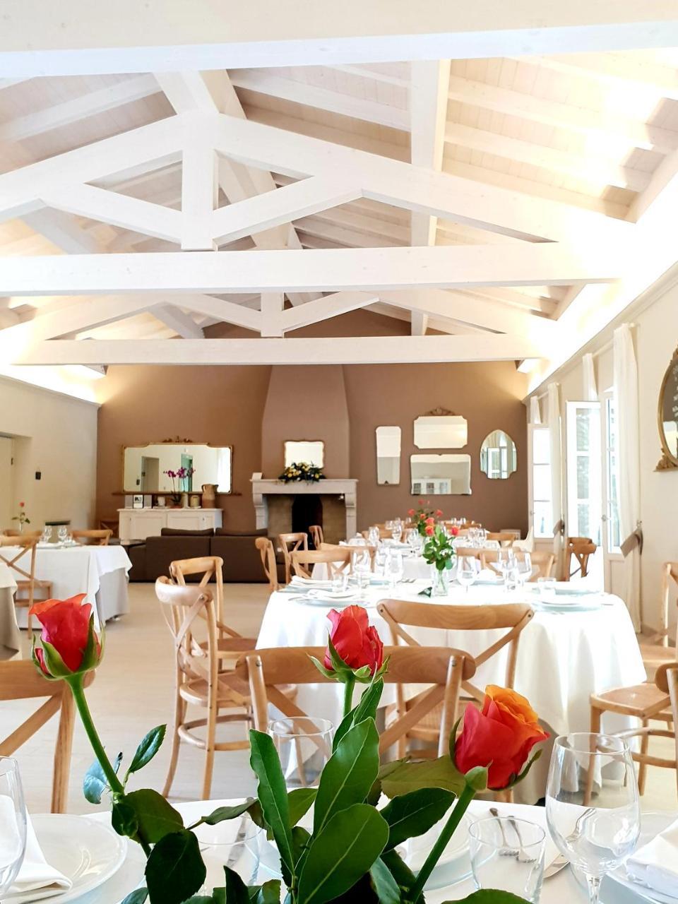 Agriturismo Di Charme Erbadoro 알비토 외부 사진